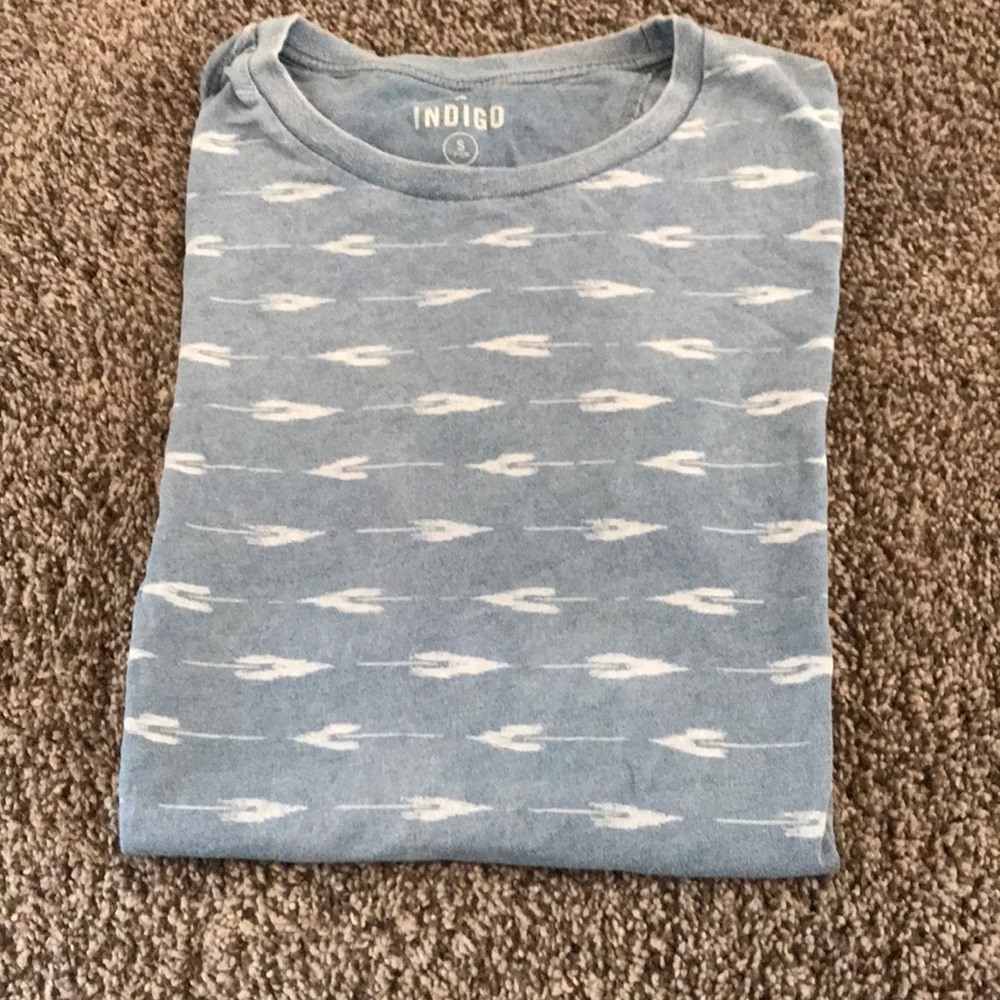 Men’s American eagle indigo patterned shirt
